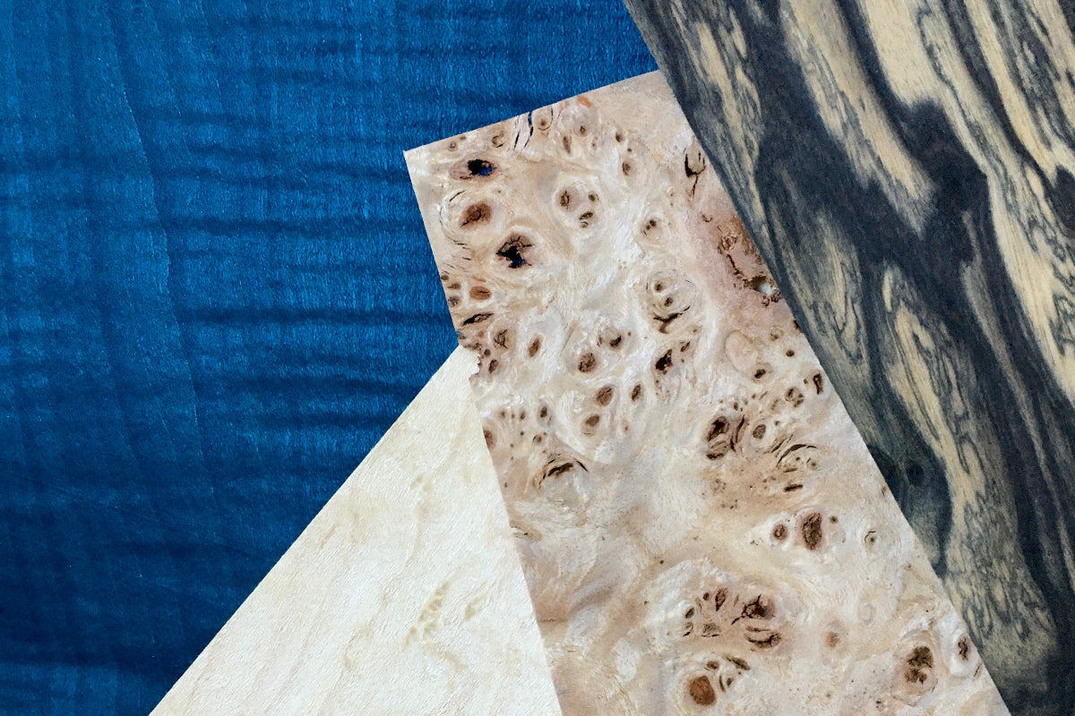 Placages de bois variés choisis pour leurs textures et nuances pendant le stage projet personnel en marqueterie bois.